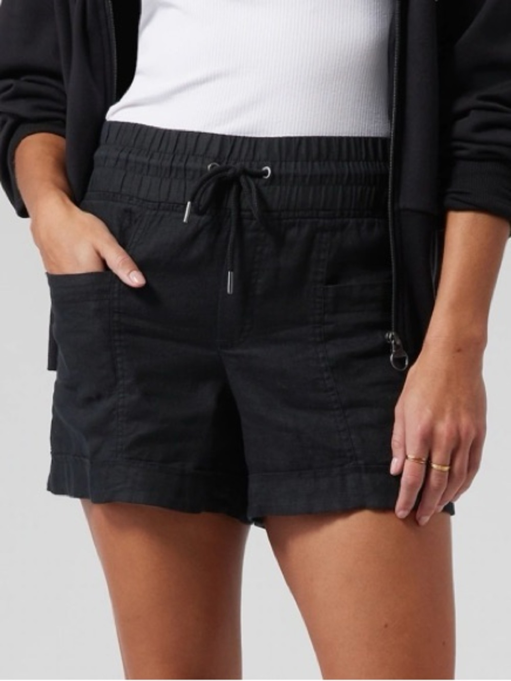 Athleta Cabo Linen 4” Shorts Black Size 2 Drawstring Pockets